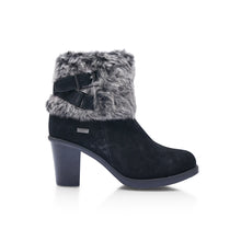 Load image into Gallery viewer, Liberty23 Wide Fit Women&#39;s Faux Fur Trim &amp; Buckle Detail Suede Inside Zip Fastening Heeled Ankle Boot
