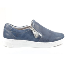 Load image into Gallery viewer, Kelly - Wide Fit Women&#39;s Leather Velcro Fastening Shoe
