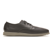 Load image into Gallery viewer, Everyday Standard Fit Men&#39;s Leather Lace Up Flat Shoe
