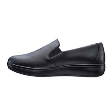 Load image into Gallery viewer, Clara Standard Fit Women&#39;s Nubuck &amp; Full Grain Leather Easy Slip On Shoe
