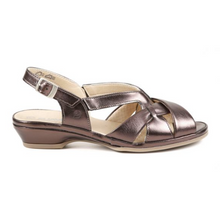 Load image into Gallery viewer, Pru - Wide Fit Women&#39;s Leather Crossover Detail Sling Back Fastening Sandal

