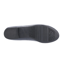 Load image into Gallery viewer, Naomi Standard Fit Women &#39;s Leather Ballet Pump
