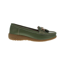 Load image into Gallery viewer, Nautical Wide Fit Women&#39;s Leather Flat Slip On Loafer

