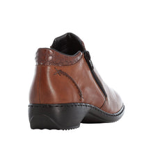 Load image into Gallery viewer, Salen22 Standard Fit Women&#39;s Leather Zip Fastening Ankle Boot
