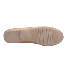 Load image into Gallery viewer, Naomi Standard Fit Women &#39;s Leather Ballet Pump
