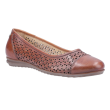 Load image into Gallery viewer, Leah Standard Fit Women&#39;s Leather Cut Out Detail Flat Ballet Pump
