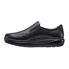 Load image into Gallery viewer, Traveler II Wide Fit Men&#39;s Leather Easy Slip On Flat Shoe
