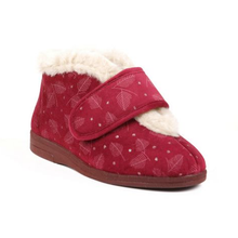 Load image into Gallery viewer, Val - Extra Wide Fit Women&#39;s Velour Velcro Fastening Slipper
