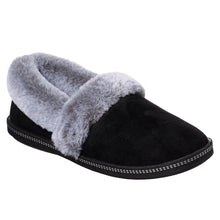 Load image into Gallery viewer, Cozy Campfire-Team Toasty Standard Fit Women&#39;s Microfibre Suede Fur Lined Slipper
