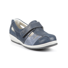 Load image into Gallery viewer, Forton - Women&#39;s Extra Wide Width Lightweight Two Tone With Extra Long Strap Fastening Leather Shoe
