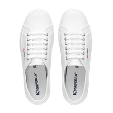 Load image into Gallery viewer, 2750 Cotu Classic Standard Fit Men&#39;s Canvas Lace Up Trainer
