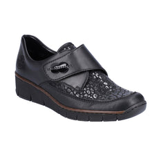Load image into Gallery viewer, Amanda Standard Fit Women&#39;s Leather Velcro Fastening Flat Shoe
