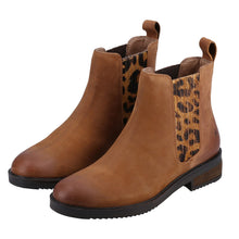 Load image into Gallery viewer, Stella Standard Fit Women&#39;s Pull On Leather Chelsea Boot With Leopard Print Contrast Panel
