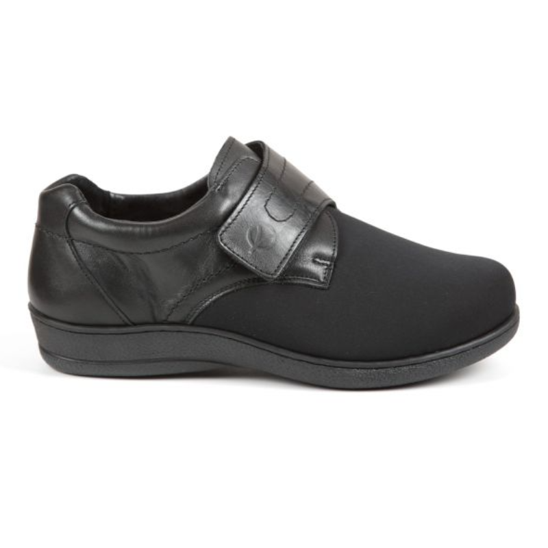 Walford - Women's Extra Wide Stretchy & Accommodating Flat Leather Shoe